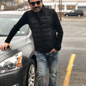 Meet your Posher, Nik